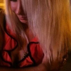 Sweetheart Blonde's avatar