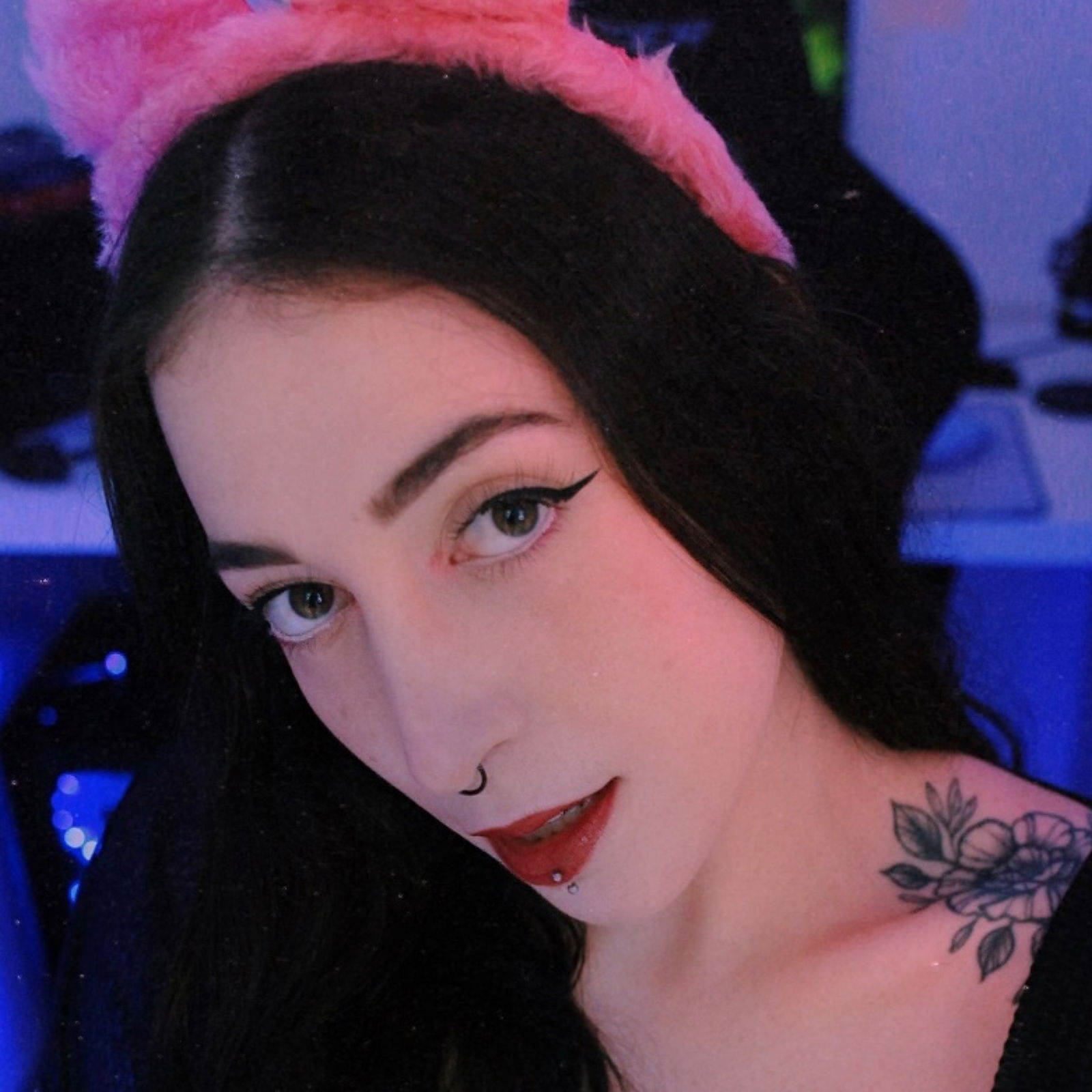 Sweet Helo's avatar