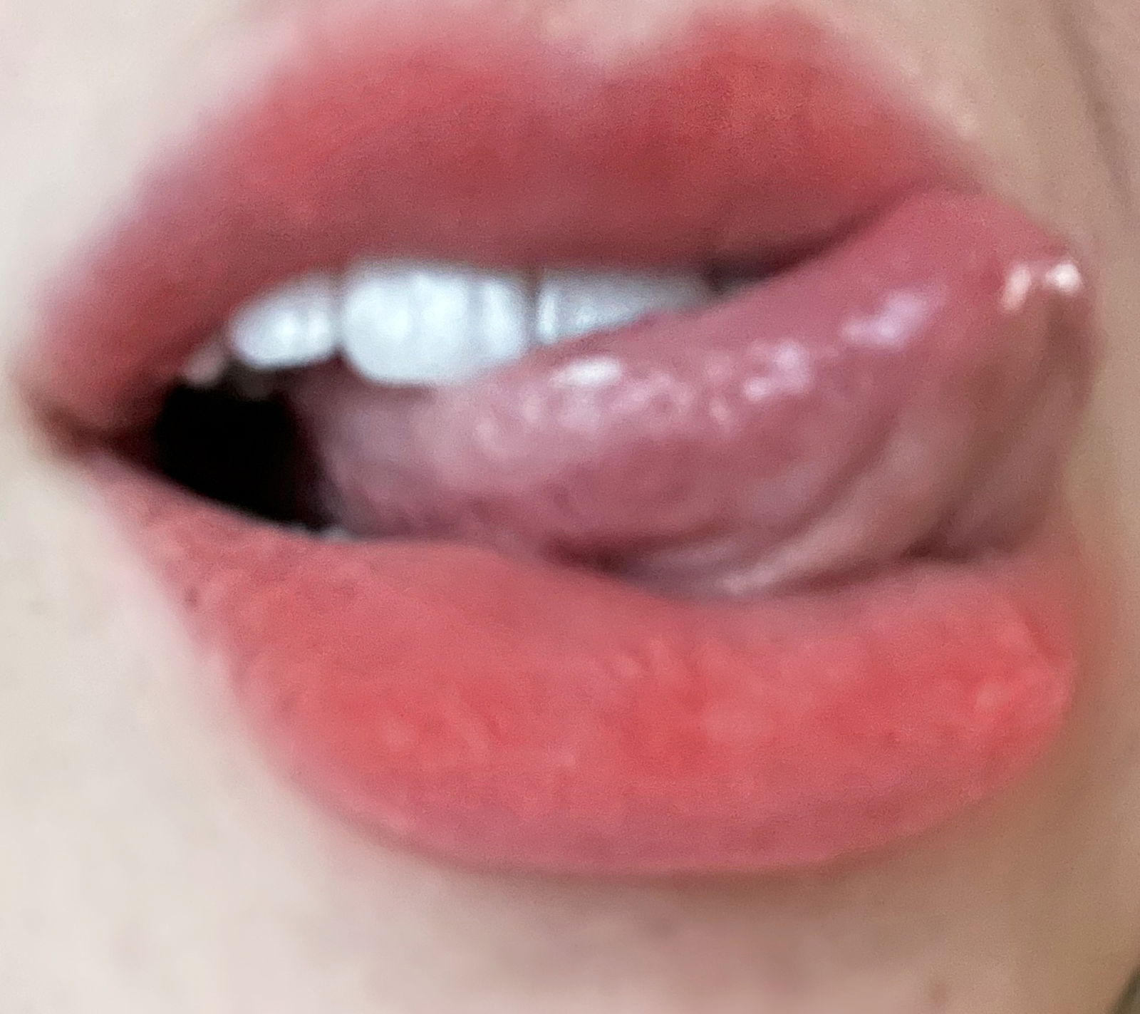 Luana's avatar