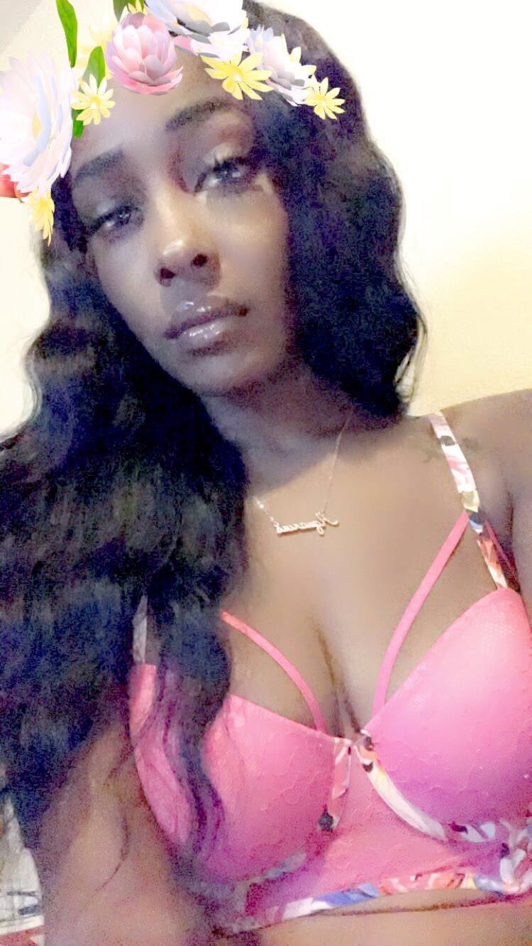 Pretty Pink's avatar