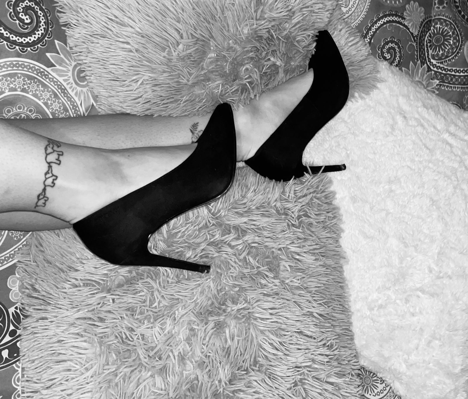 Sweety feet 🤍's avatar