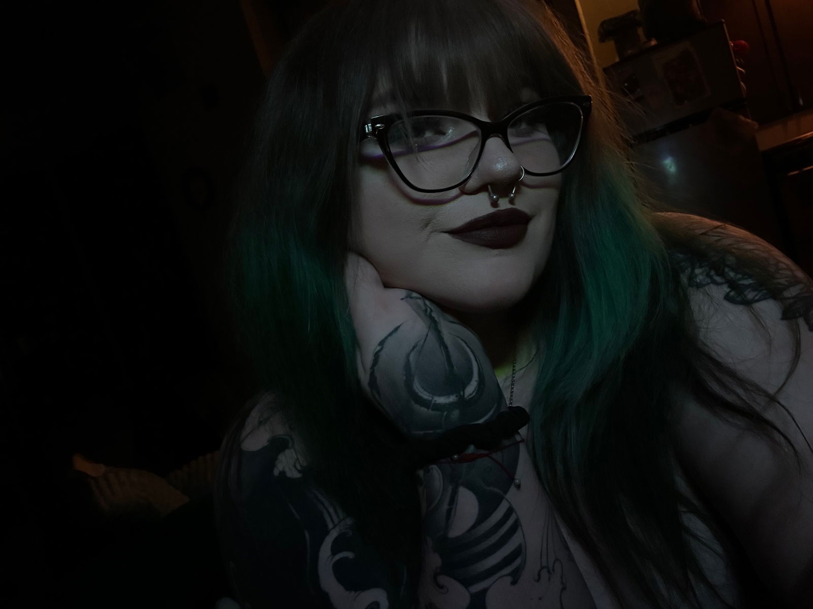 Big titty goth slūt's avatar