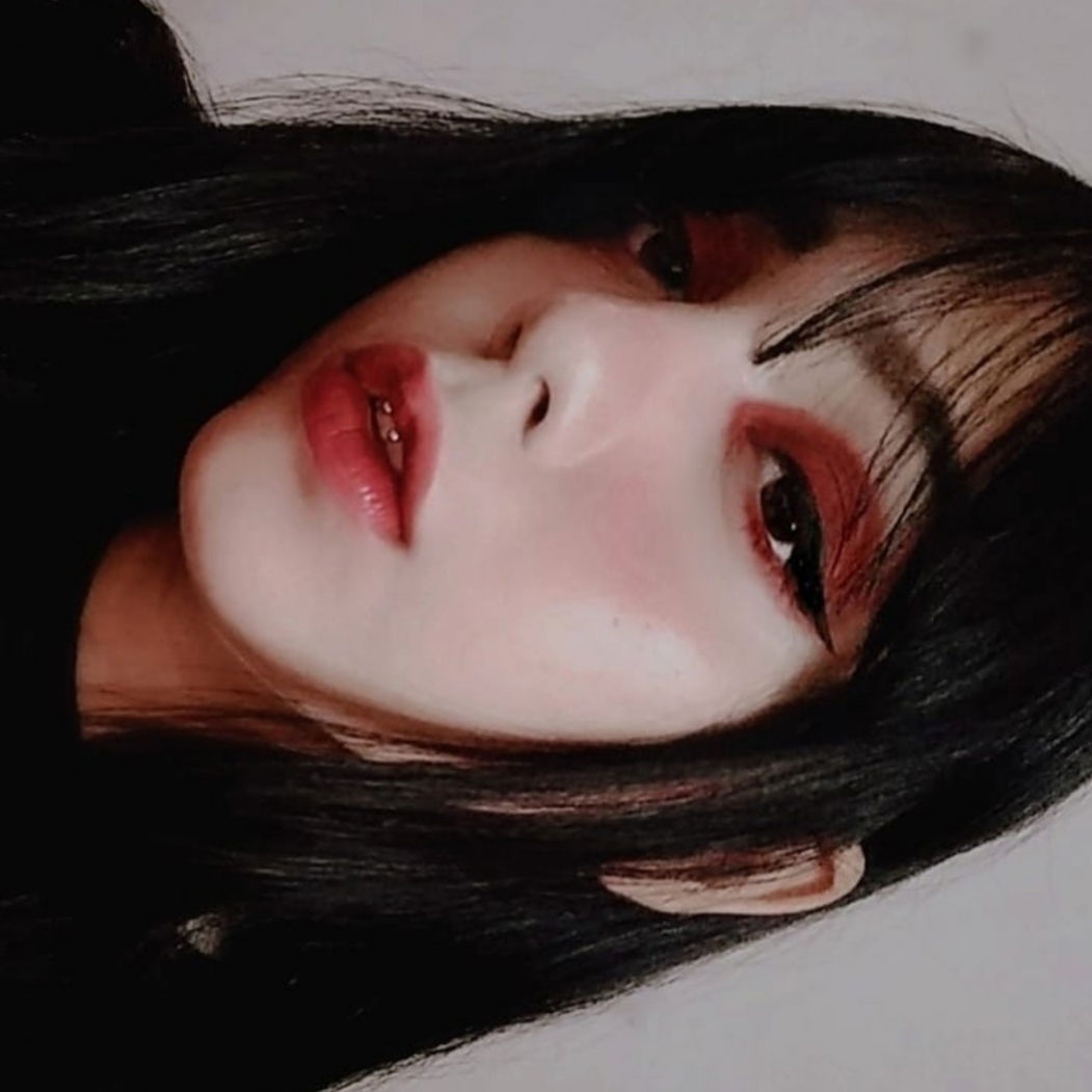 𝑆𝑦𝑏𝑖𝑙 𝑉𝑎𝑛𝑒