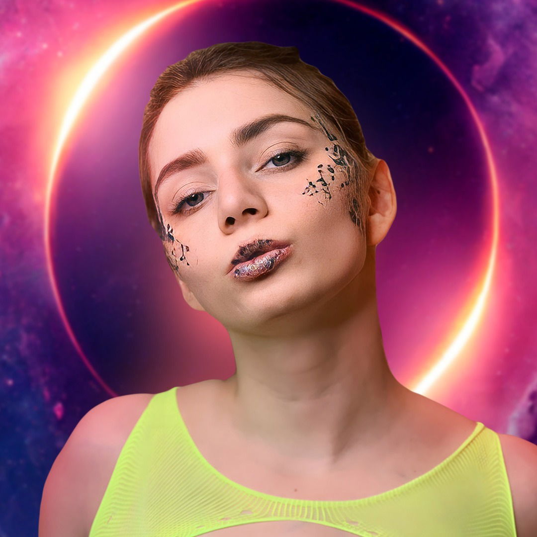 Elara Sin creator profile