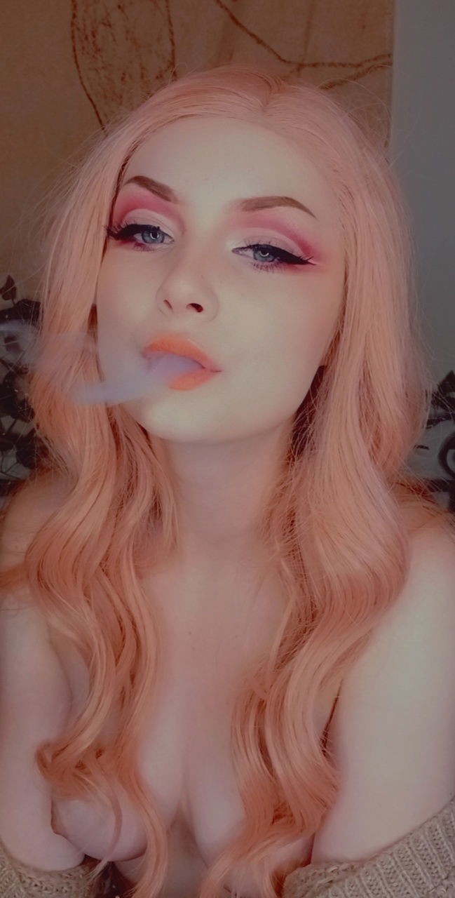 fern 🍄🌿🌈☀️'s avatar