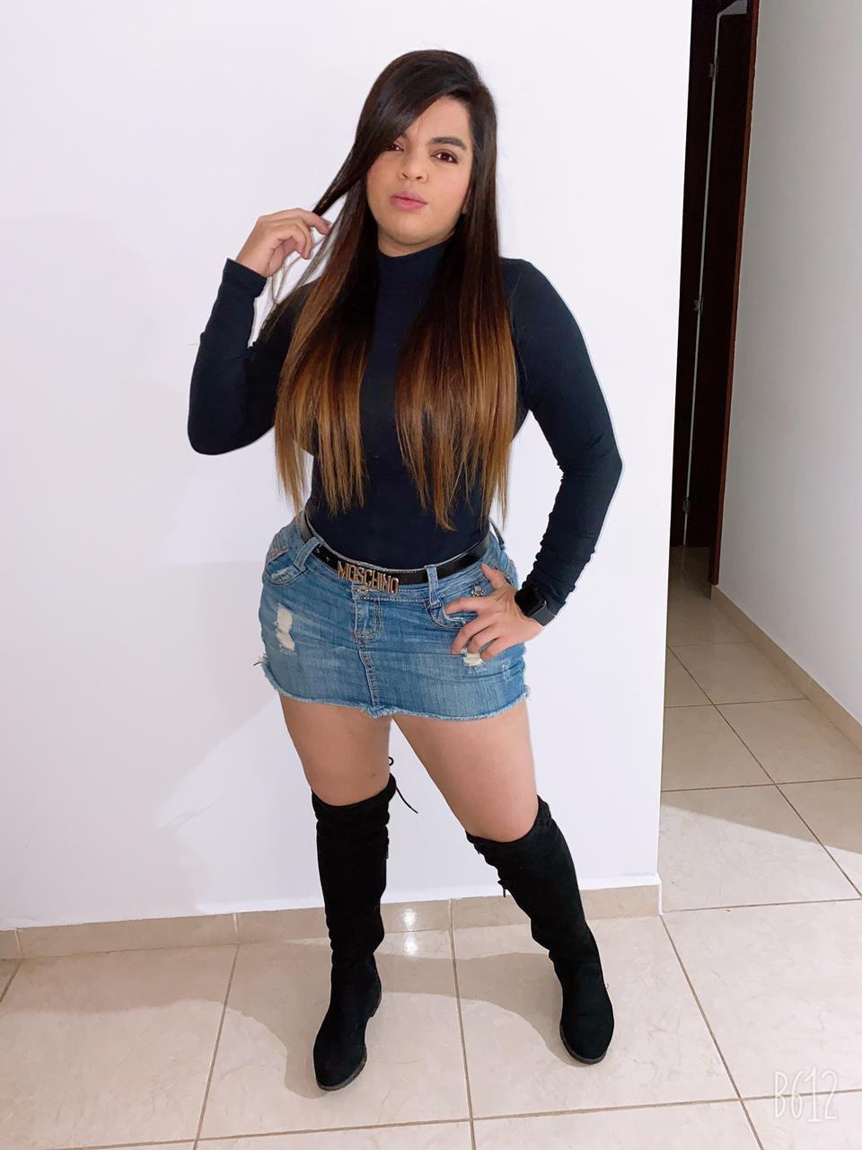 Tati's avatar