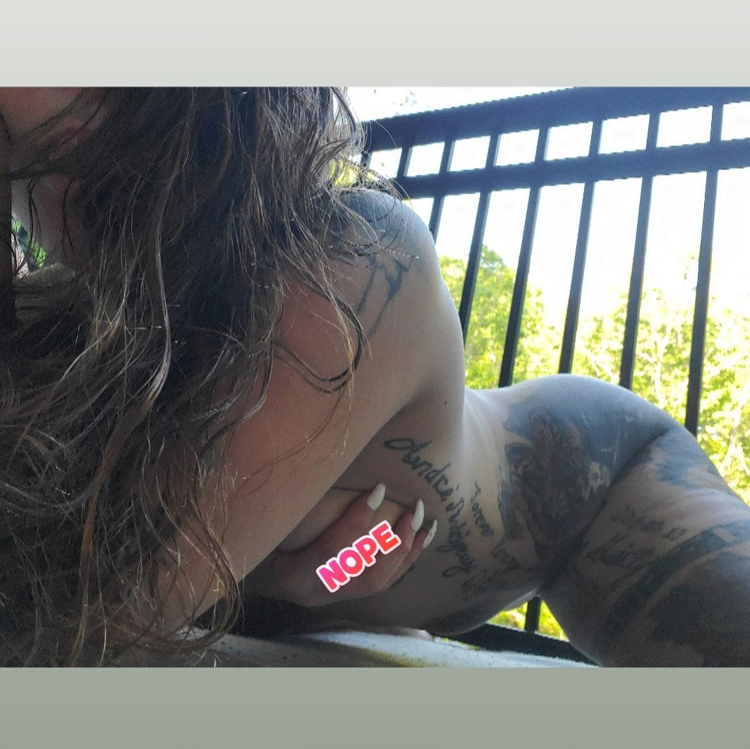 Skylar Lace's avatar