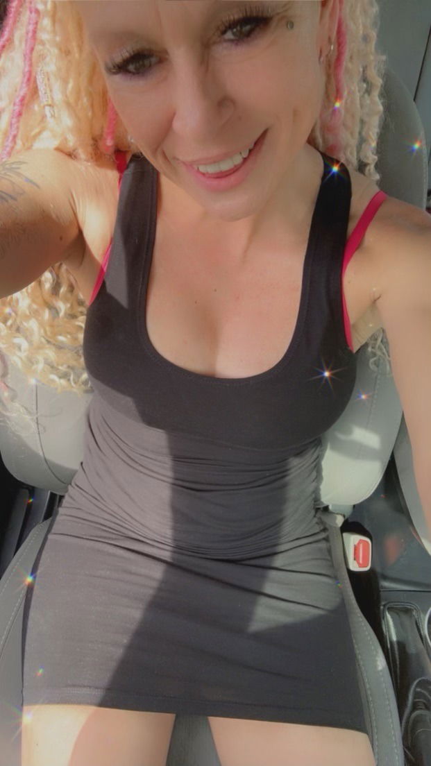 TattoedBarbie's avatar