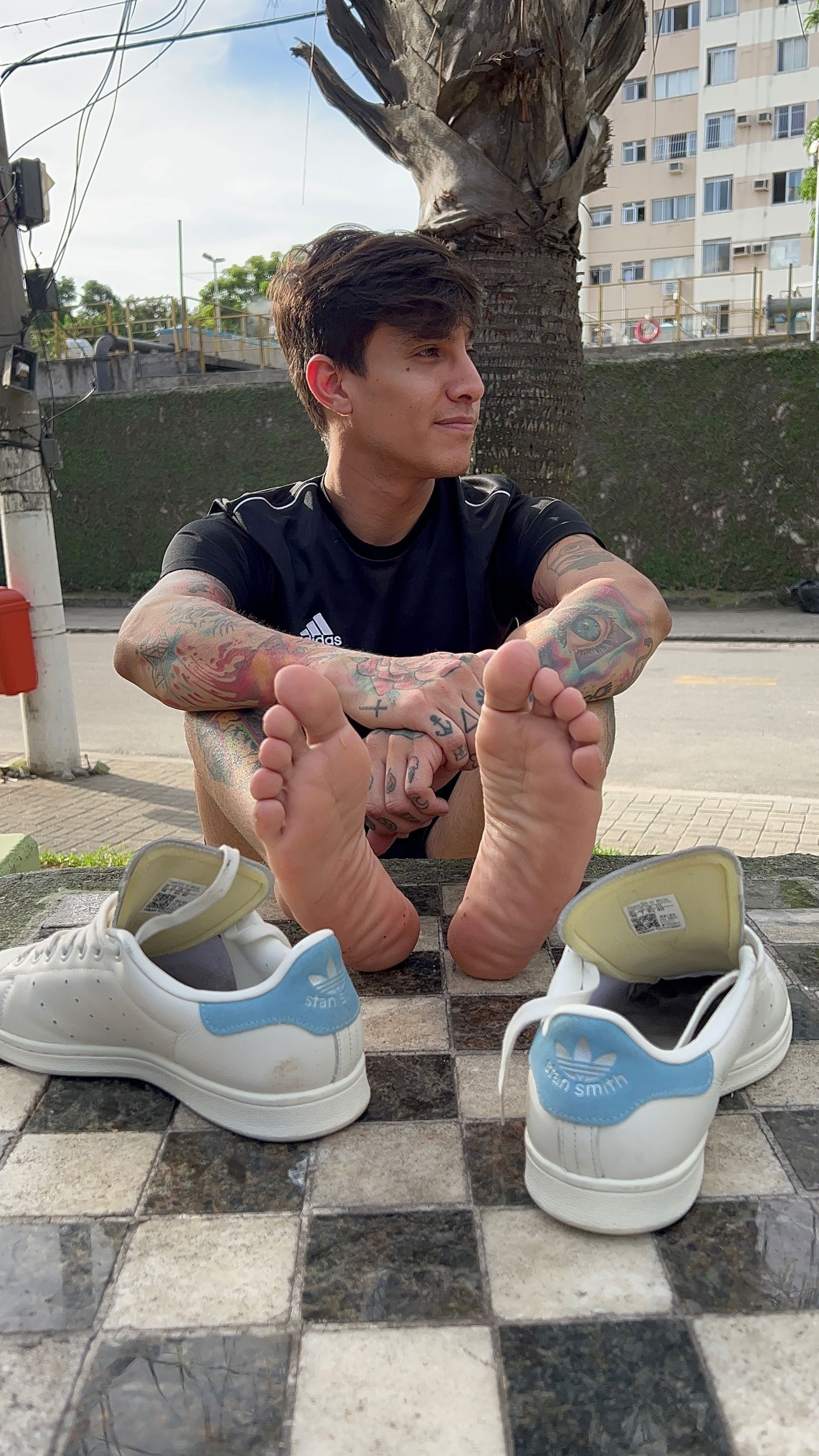 TATTOOBOYFEET's avatar