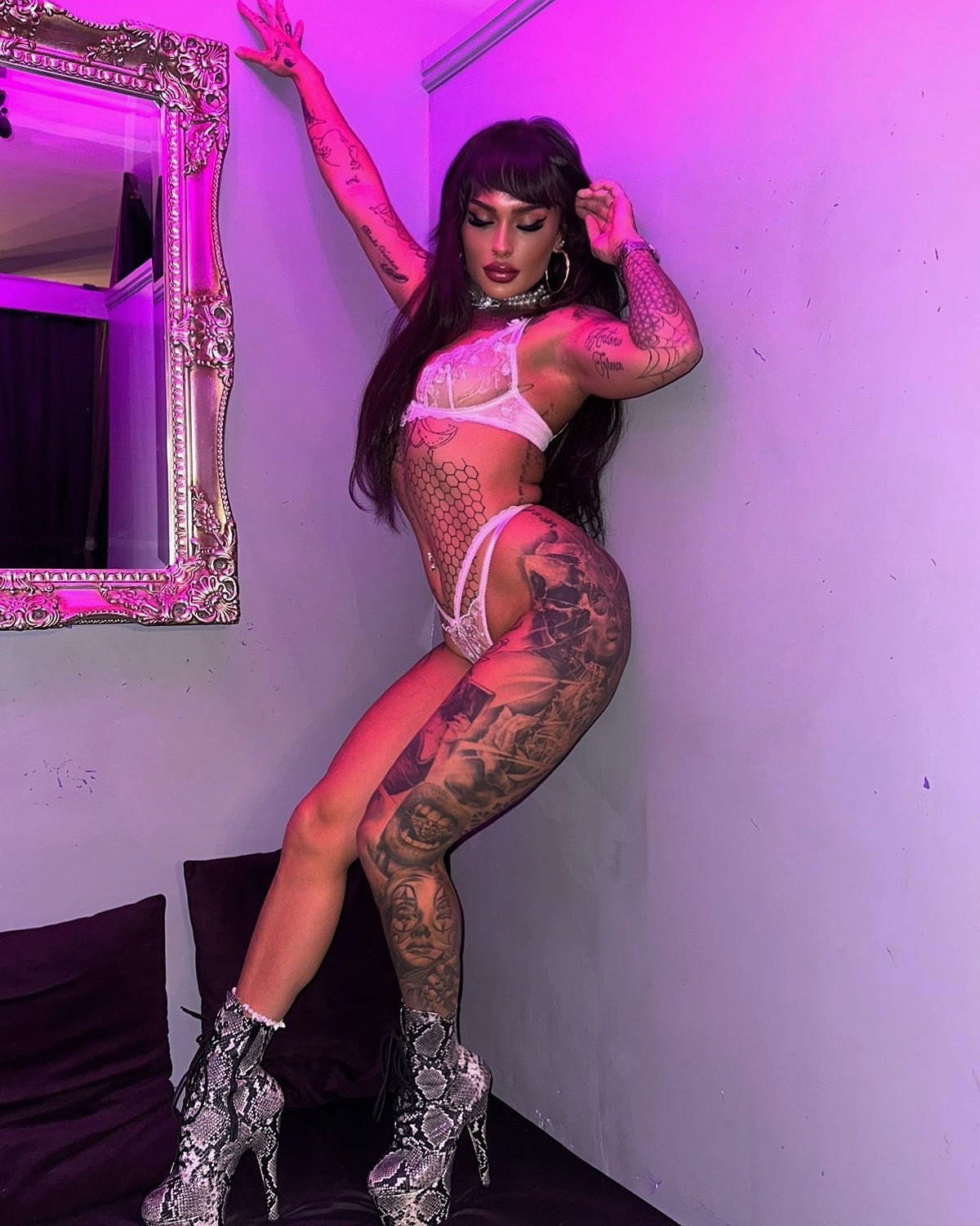 Tattooed barbie girl's avatar