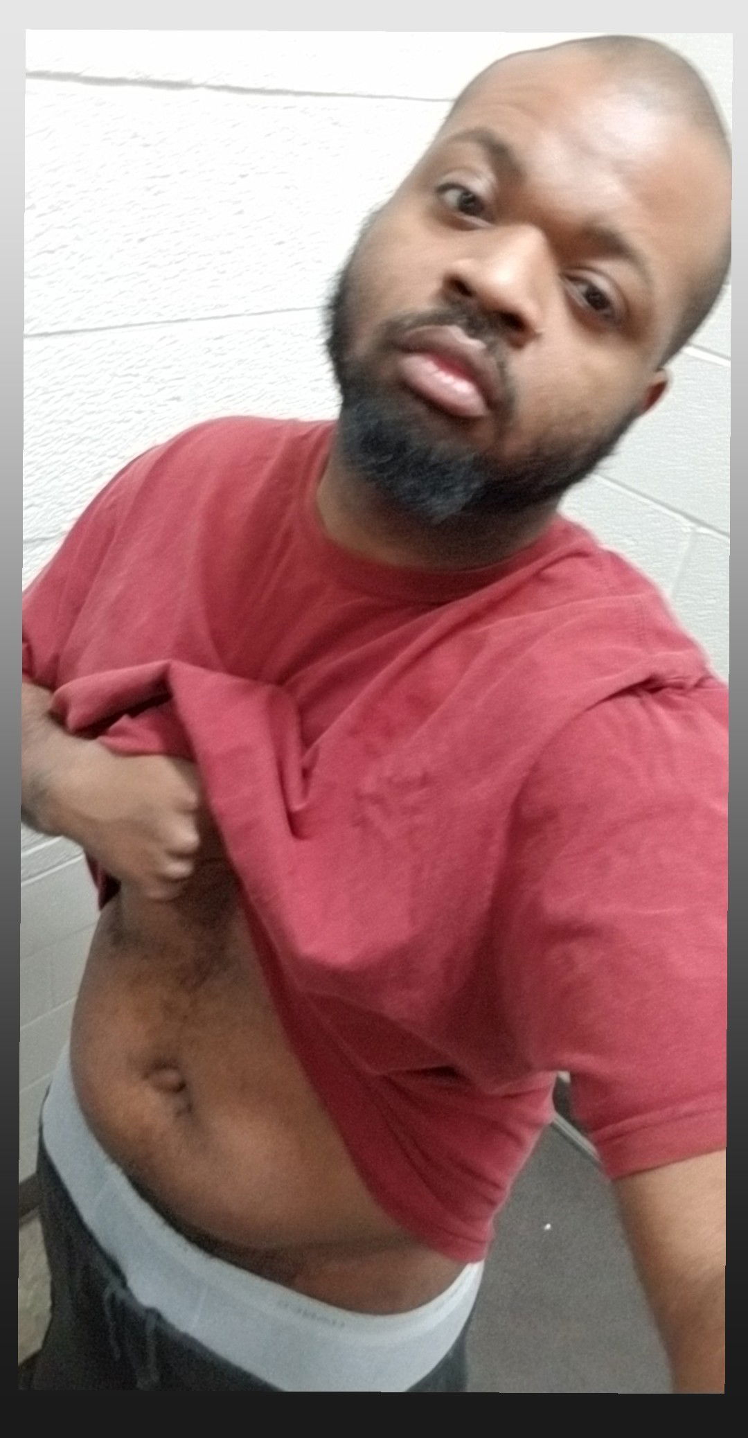 TAY ROZAY's avatar