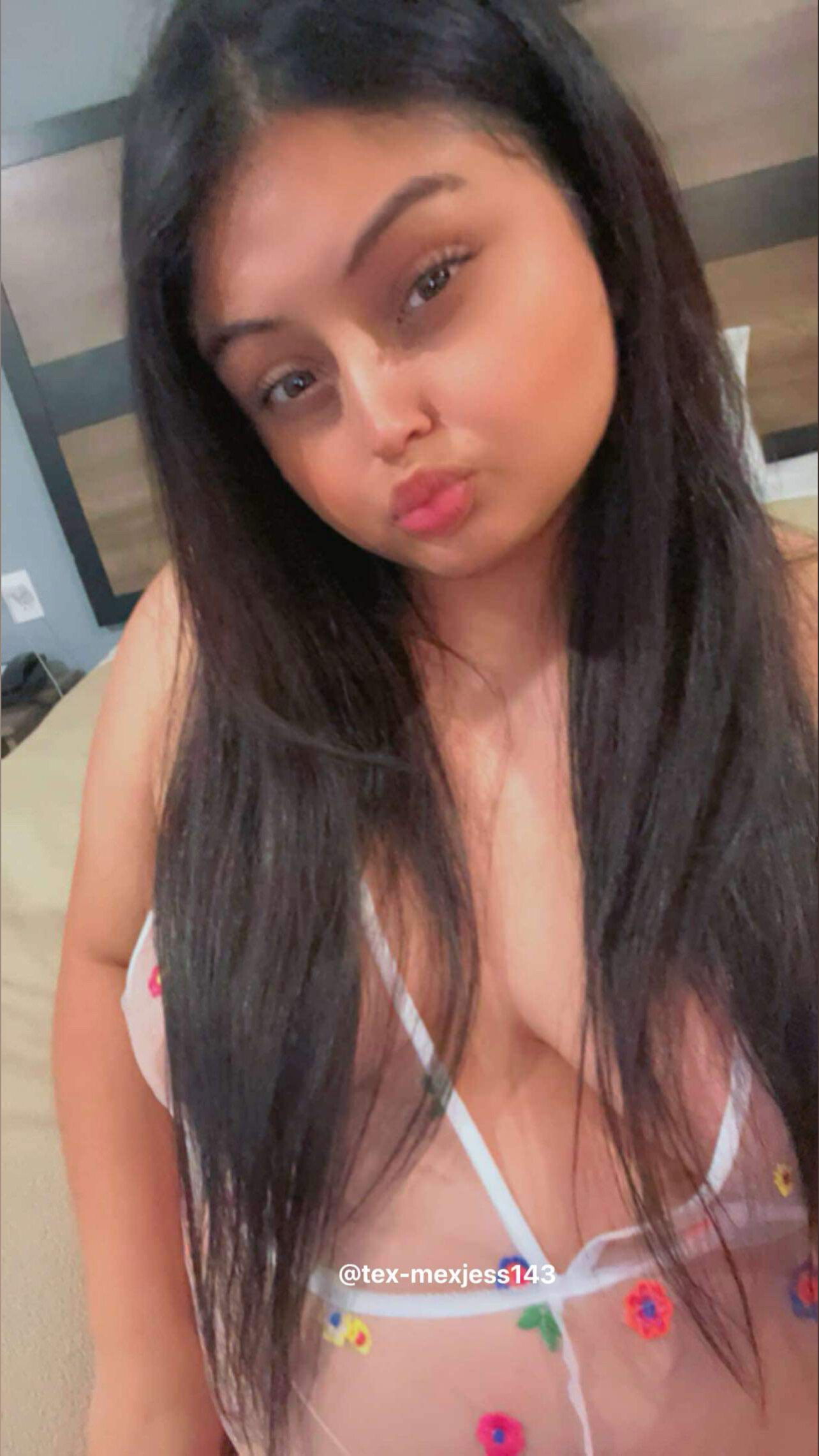 Lovely Jessica's avatar