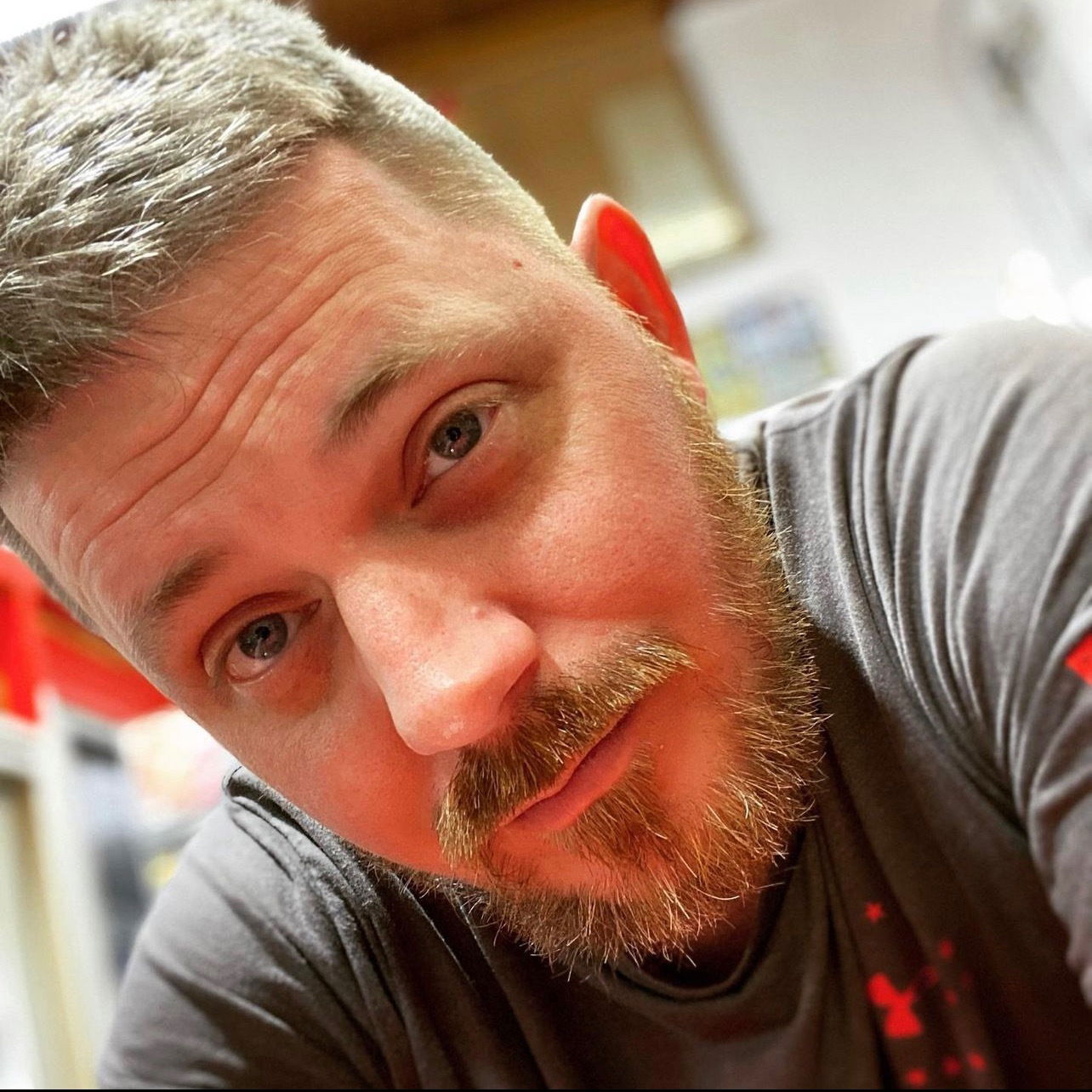 Robert Dean's avatar