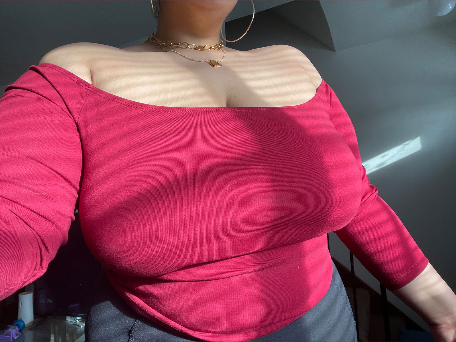 Ms Champagne