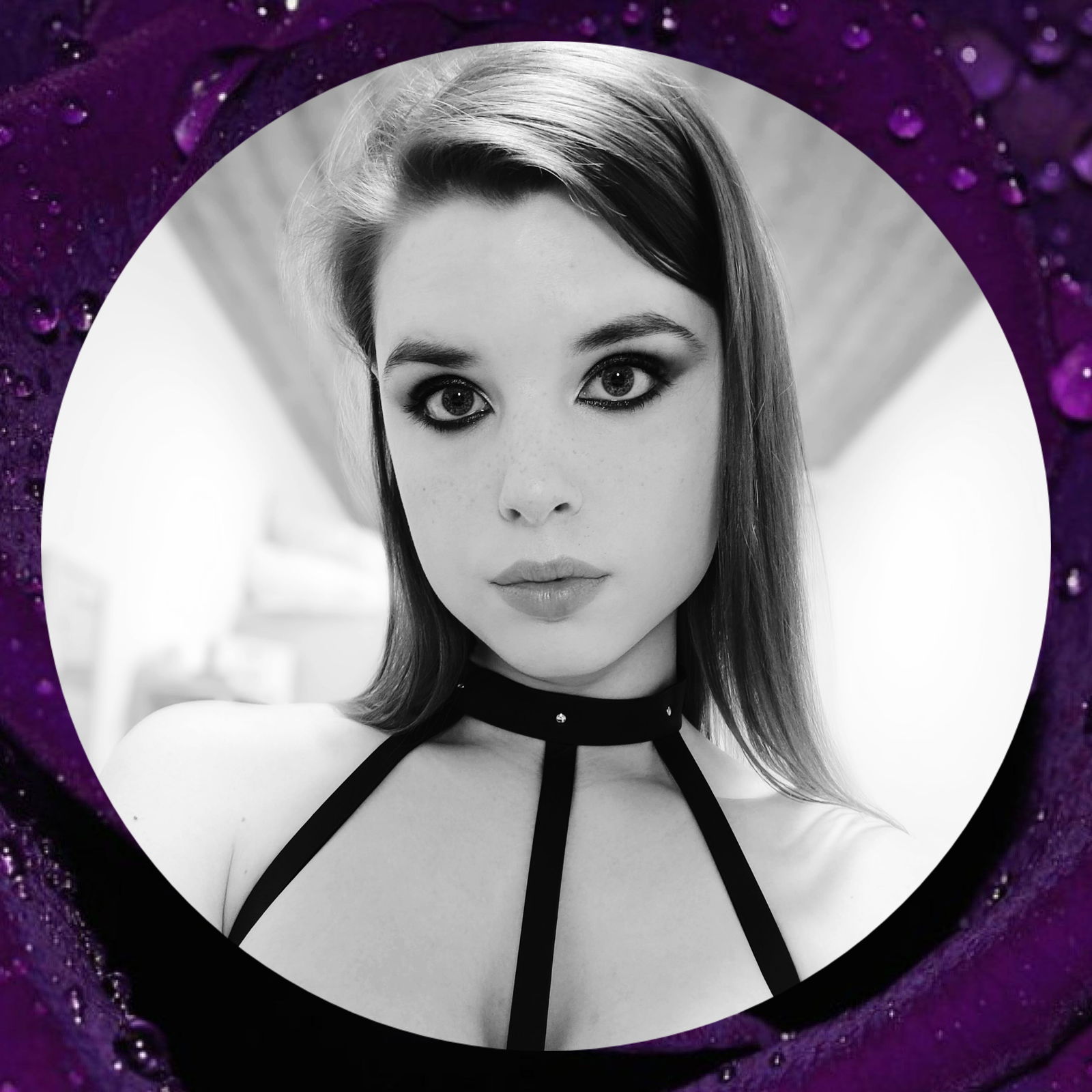 🌹Violet Rose🌹's avatar