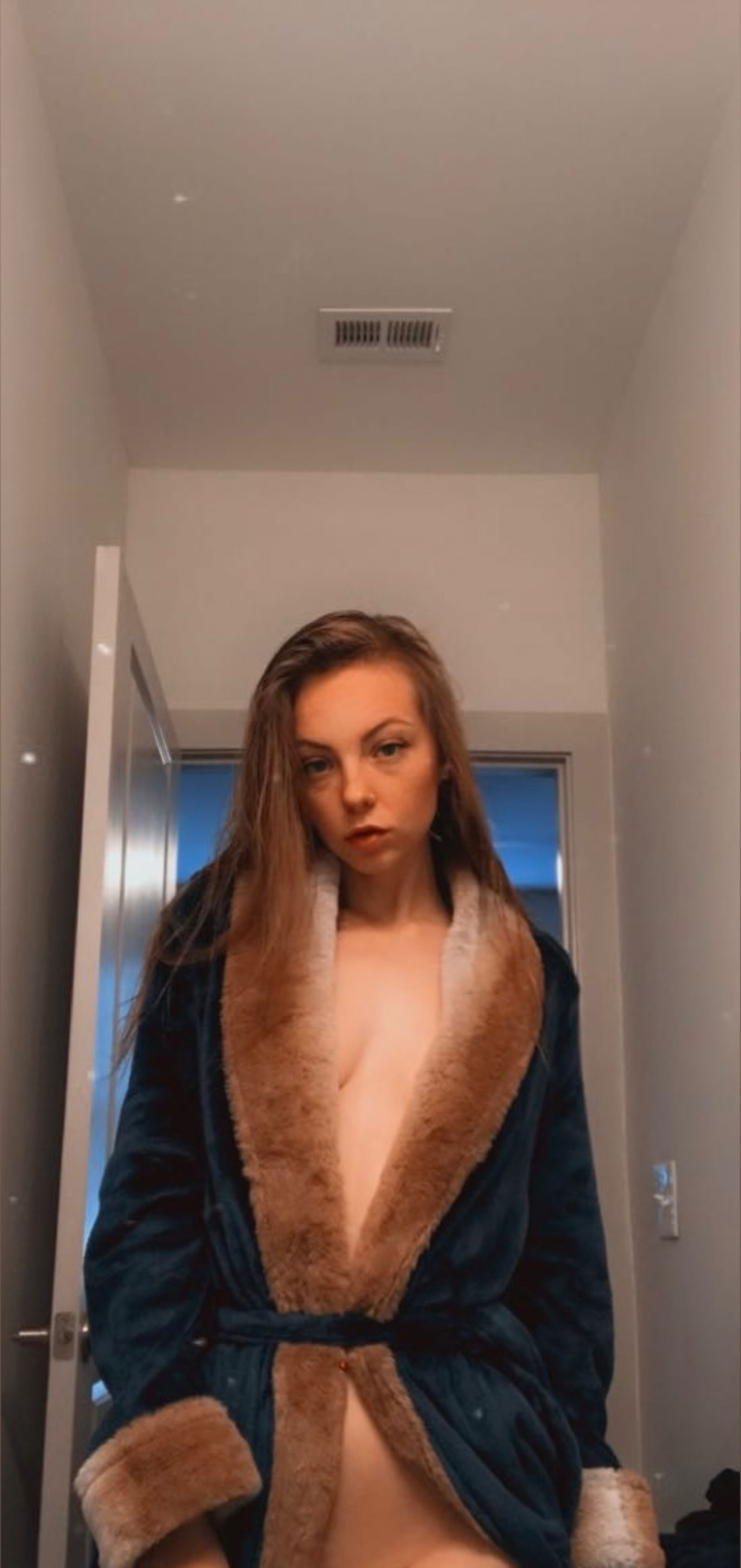 TayBaby🥰🍒's avatar