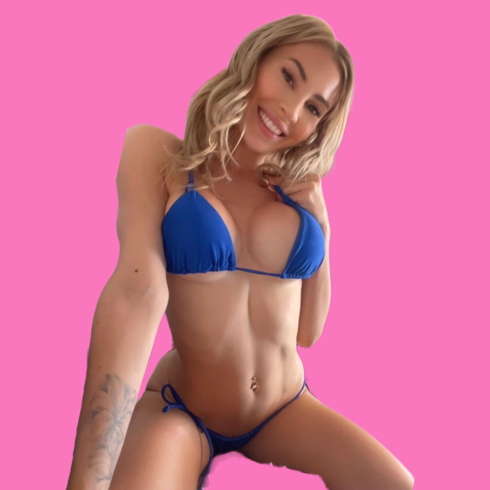 Laura Skye💕's avatar
