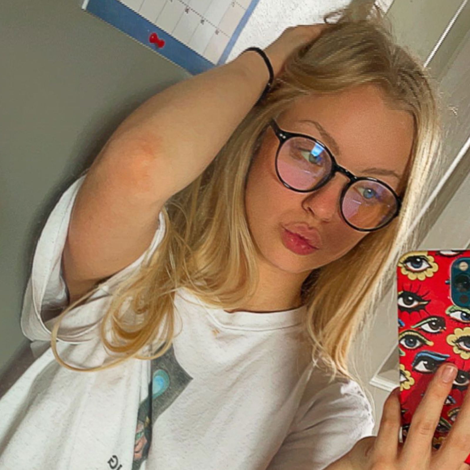 Lilly May's avatar