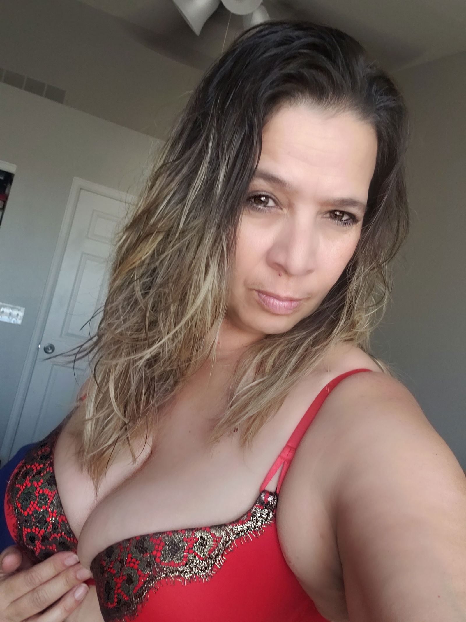Xristina M's avatar