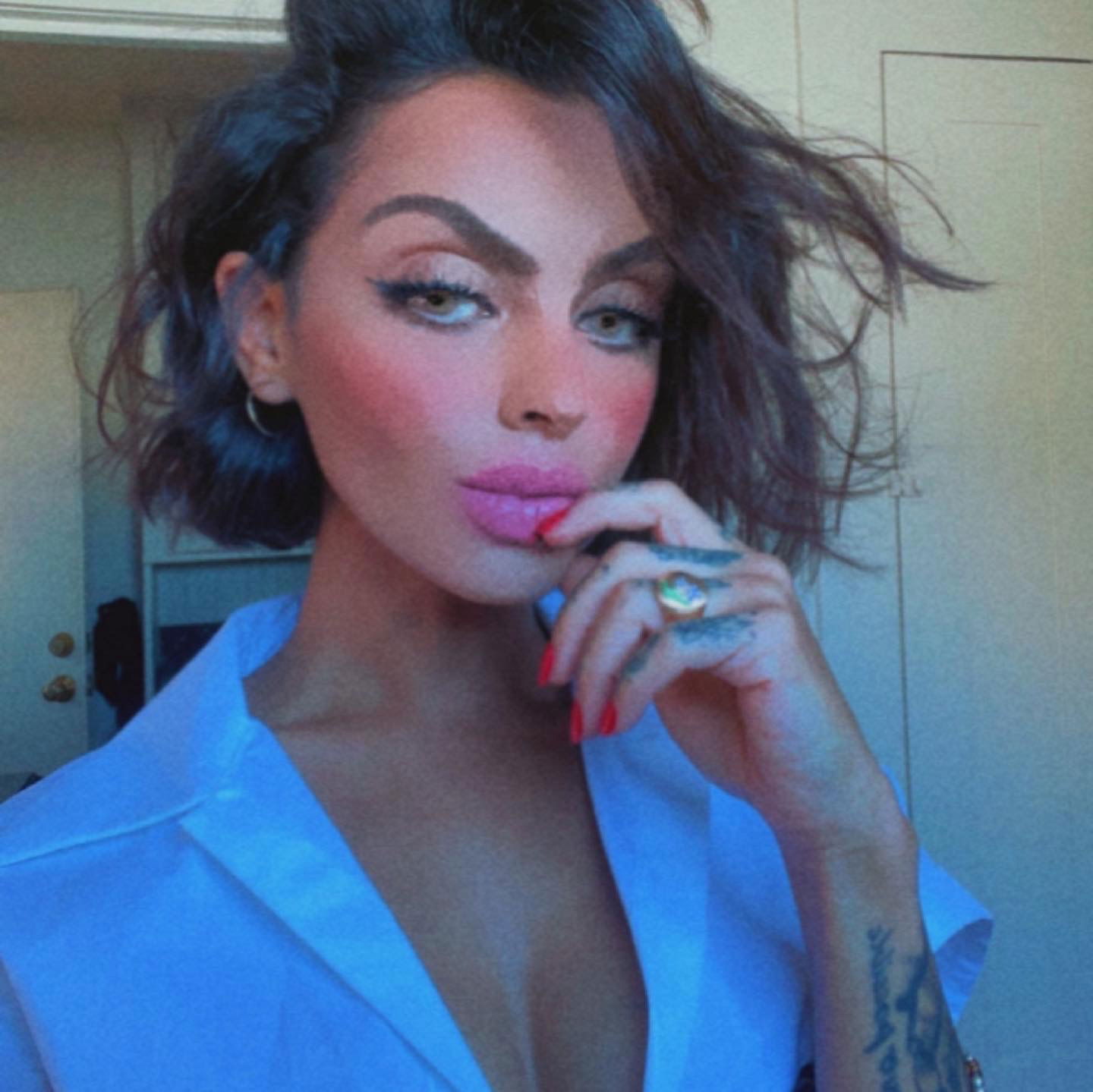 Ish's avatar