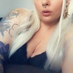 Madame Rose's avatar