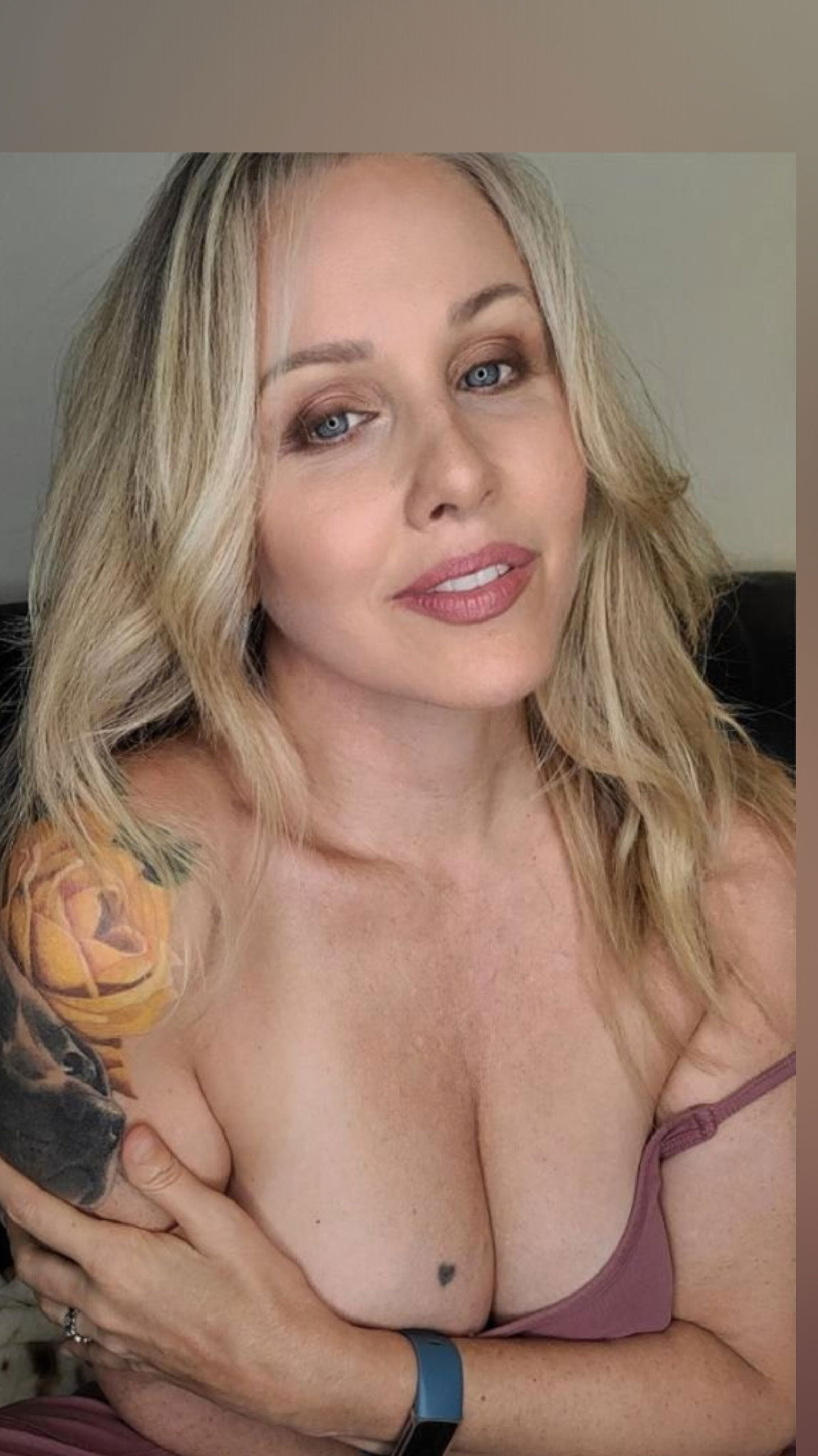 JuliaAnn 🩷's avatar