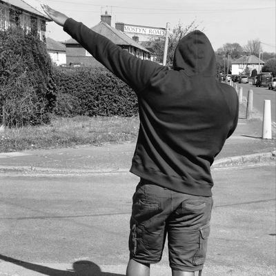UK Vibes's avatar