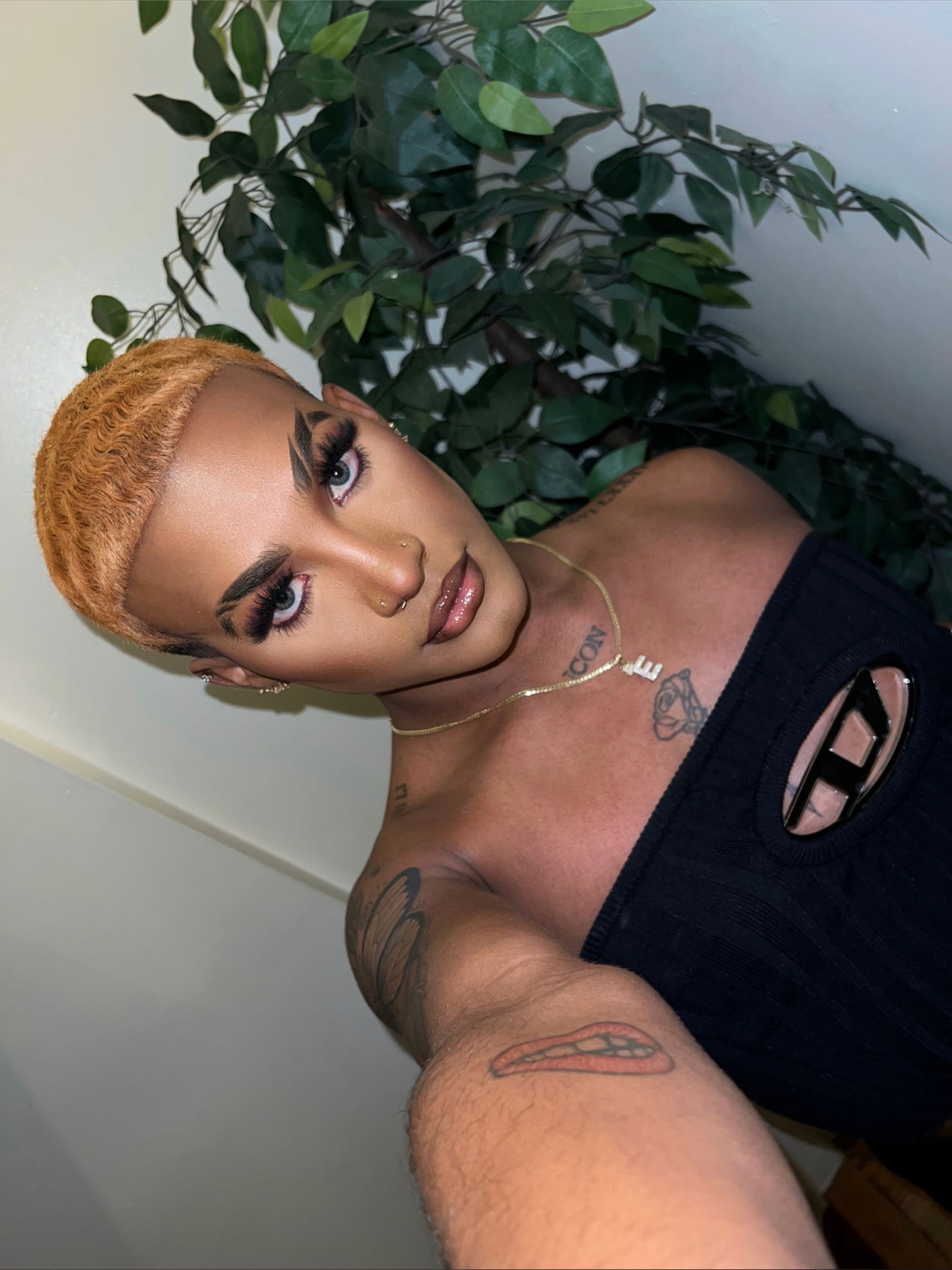 Edwin 💅🏽's avatar