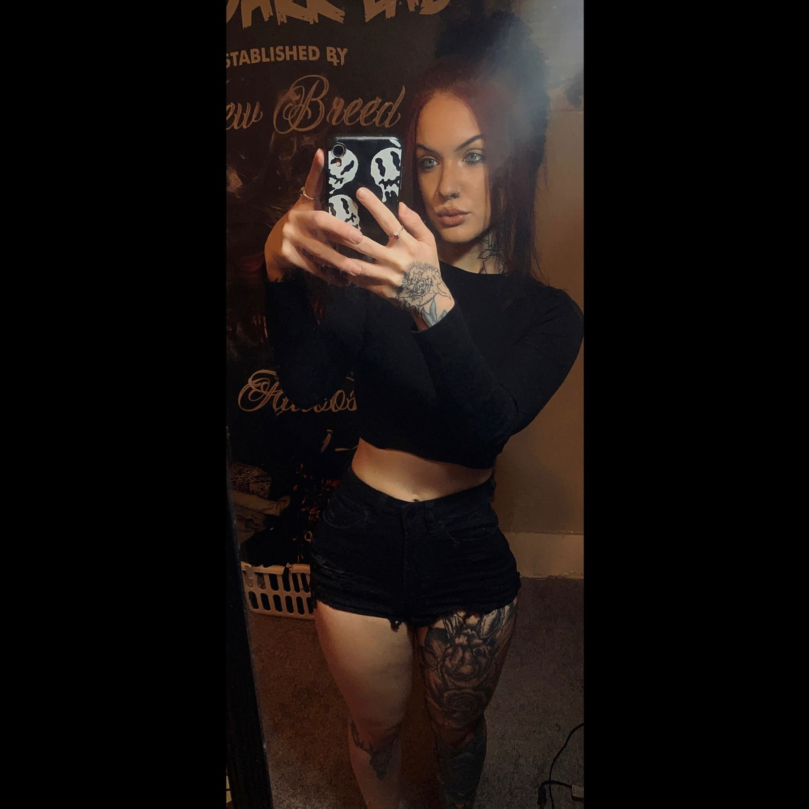 Emily 🖤🕷️'s avatar