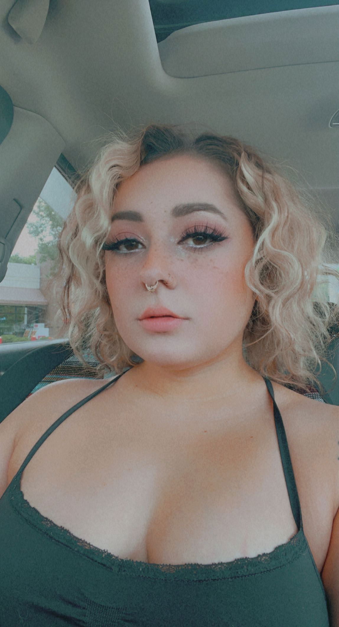 Sky's avatar