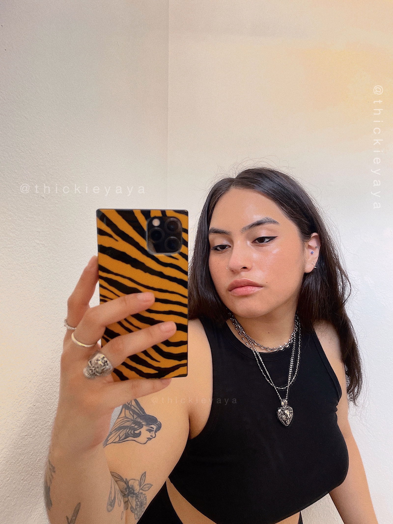 yaya ☻ they//them's avatar