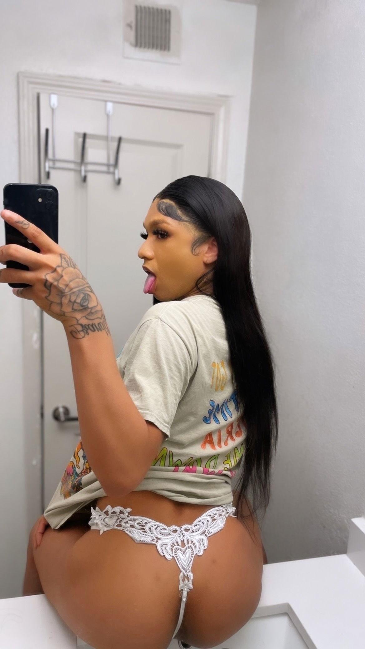 Miss.WetMouthh's avatar