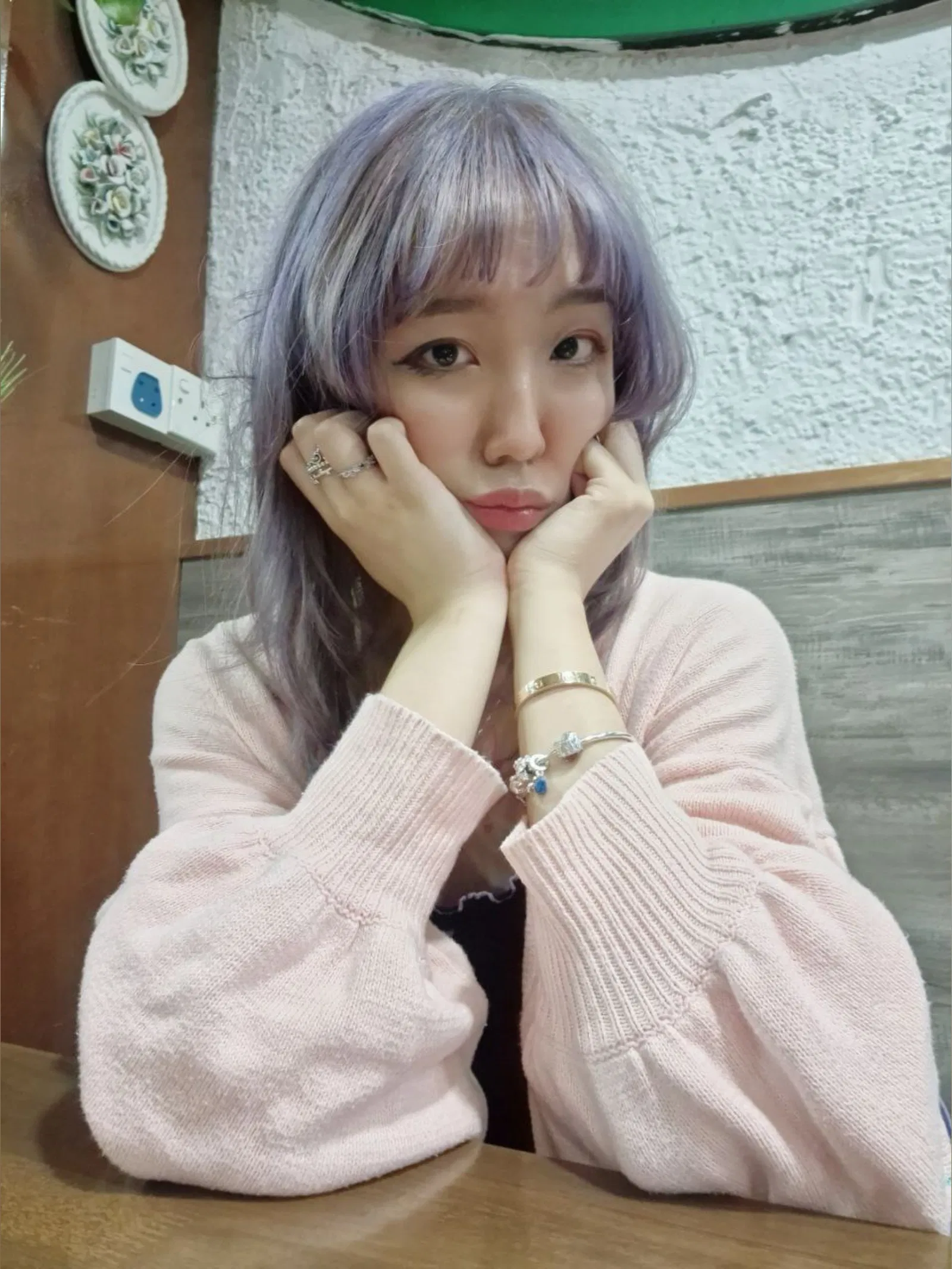 Innocent Hakka's corner 🧁🐰 creator profile