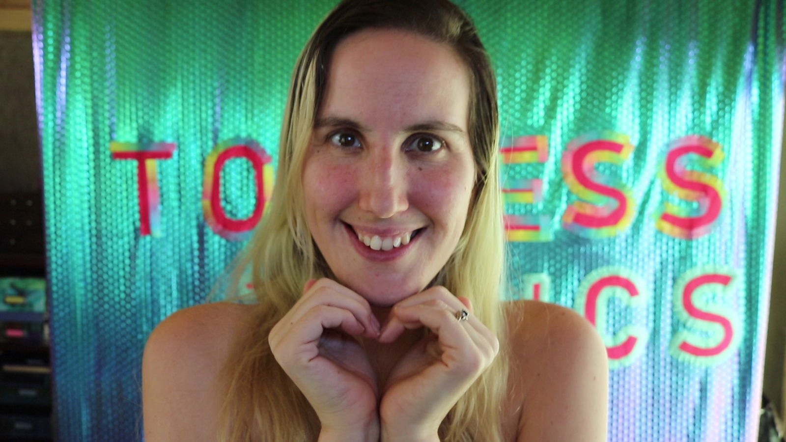 Topless Topics's avatar