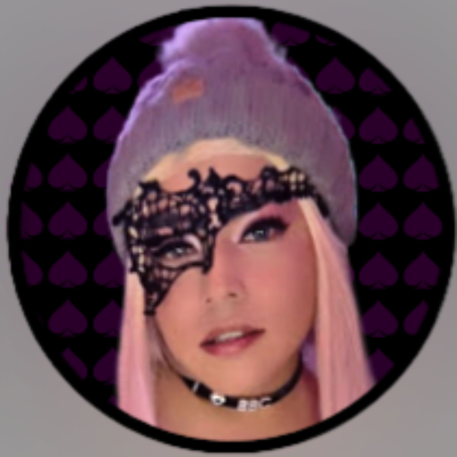 Lola Crystals's avatar
