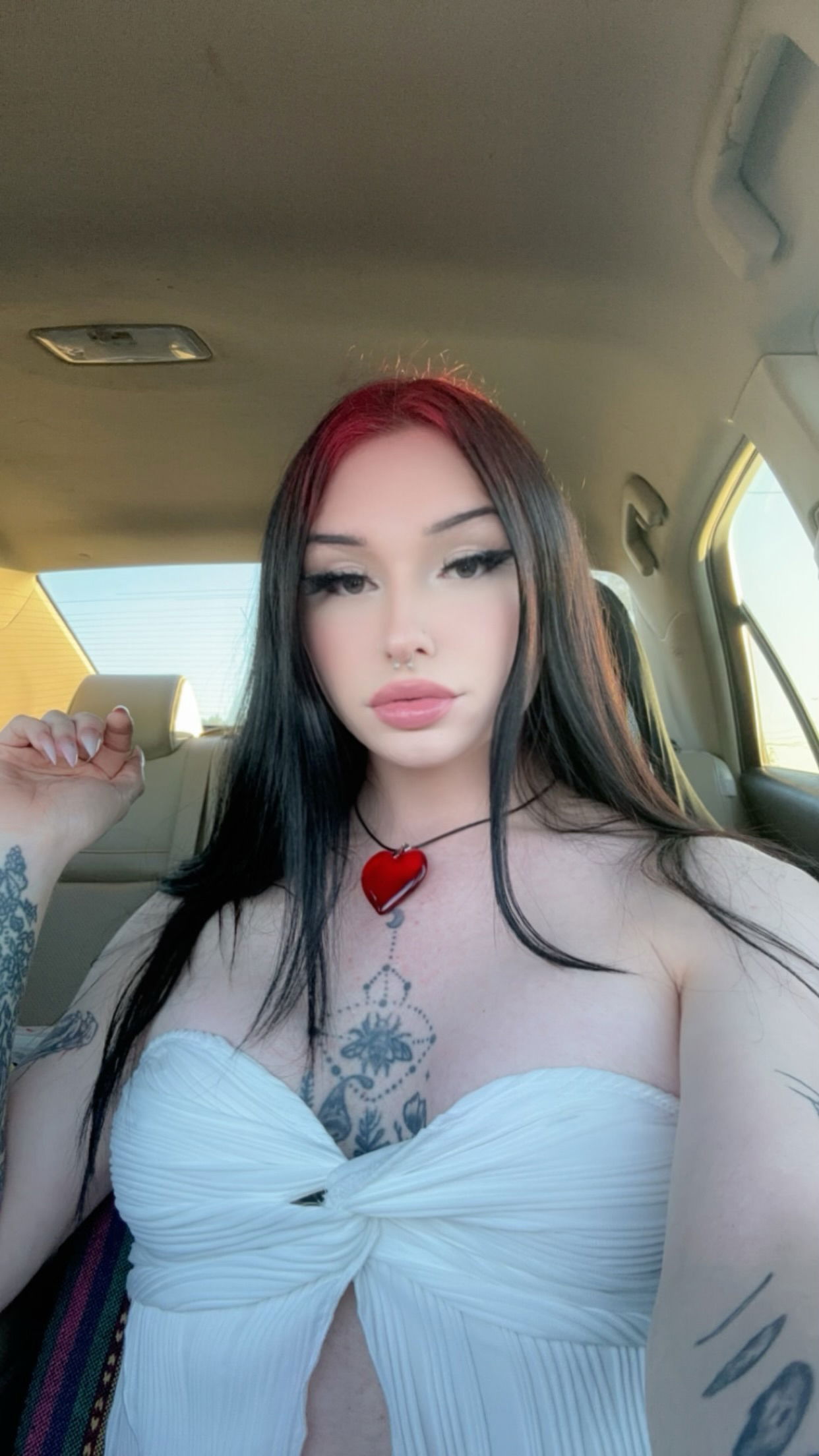 𝔞 𝔩 𝔢 𝔵 𝔦 𝔰's avatar