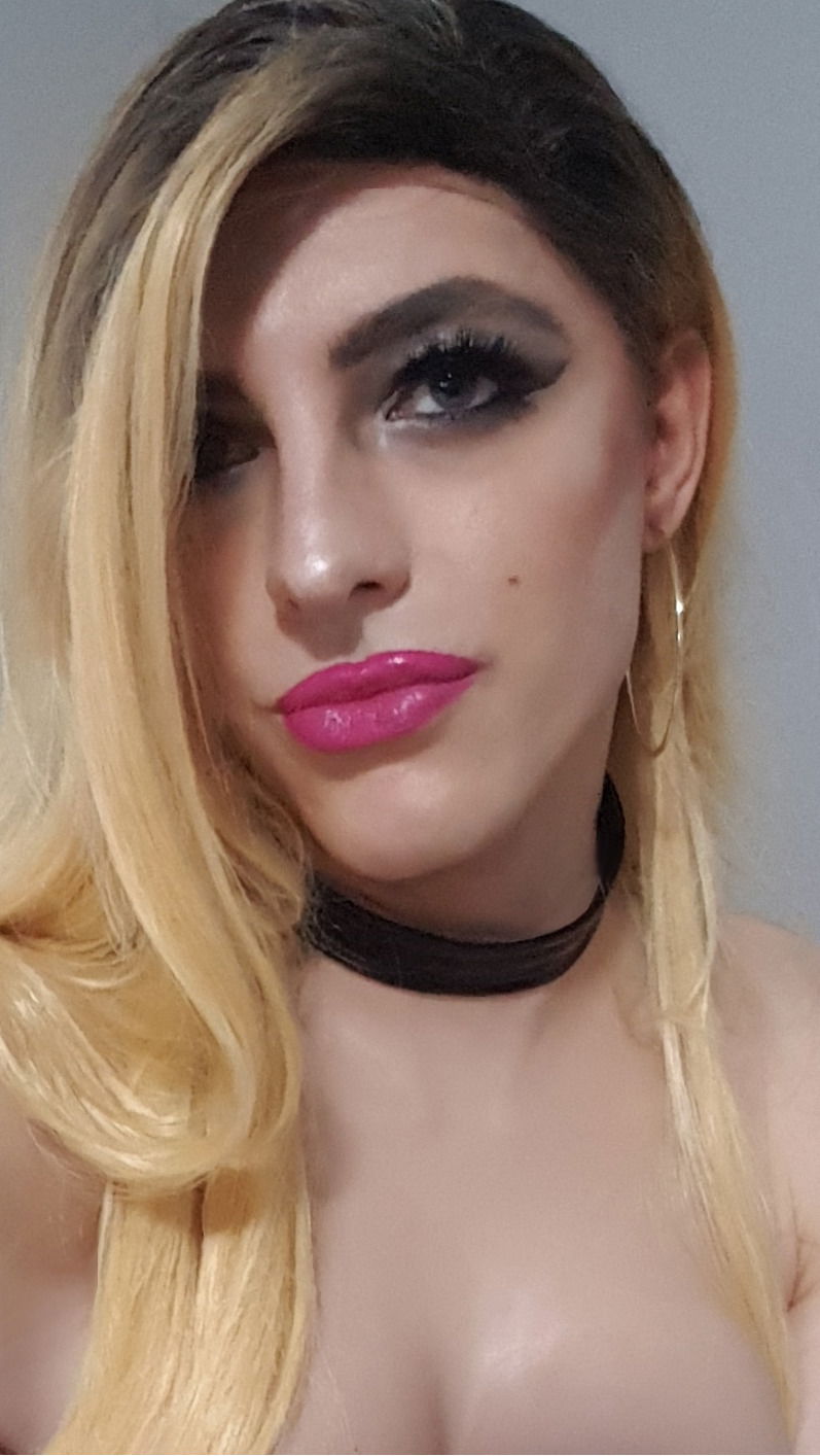 TS_Elli's avatar
