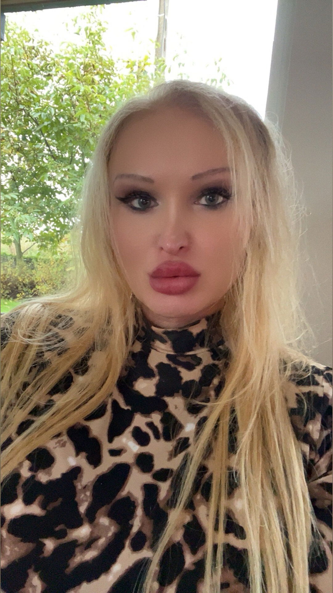 TsSarahLicious's avatar