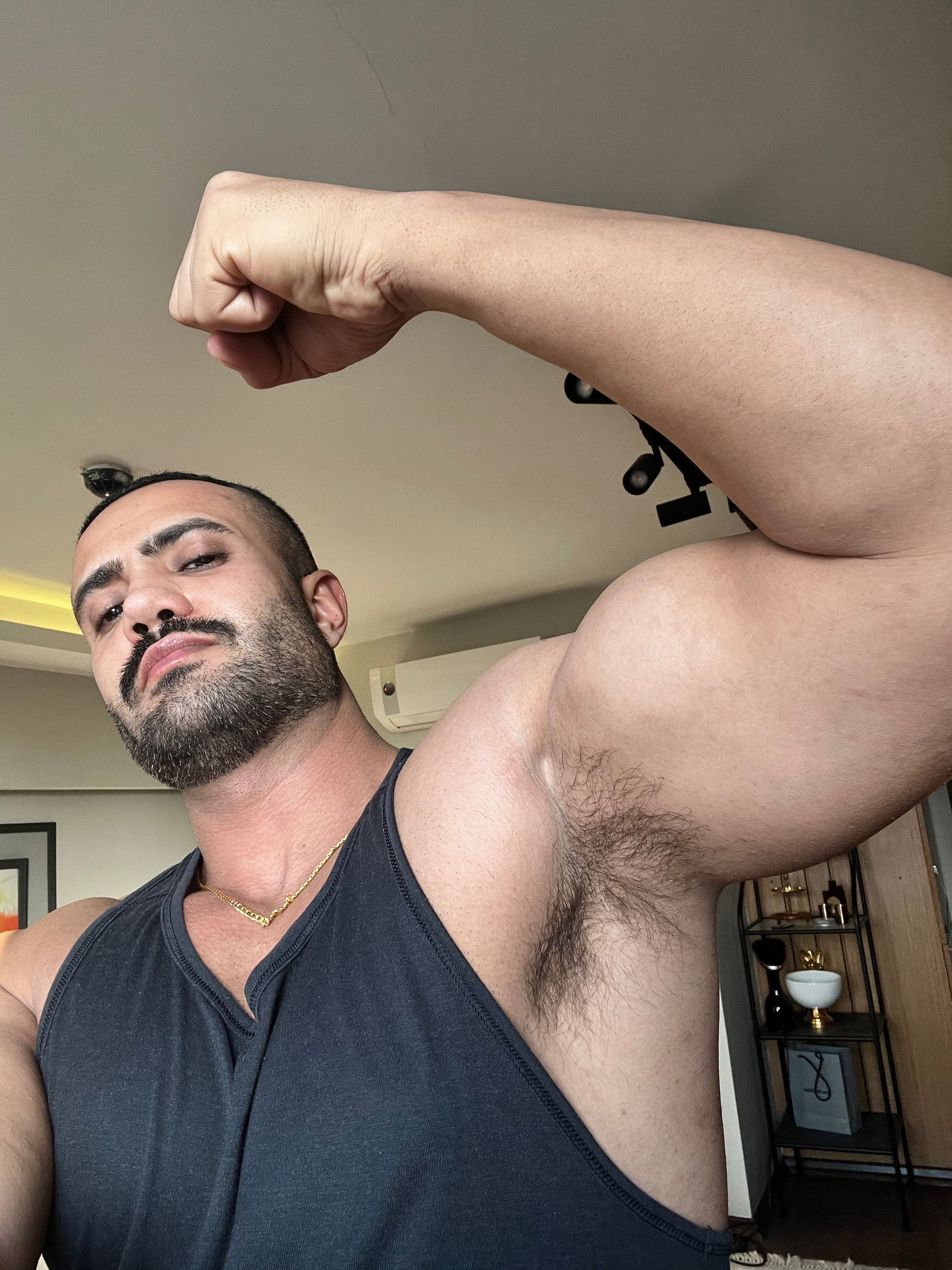XXL Turkish Master⚜️فحل تركي⚜️'s avatar