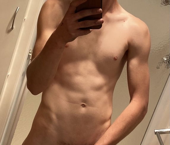 twinkboywithbigtoy