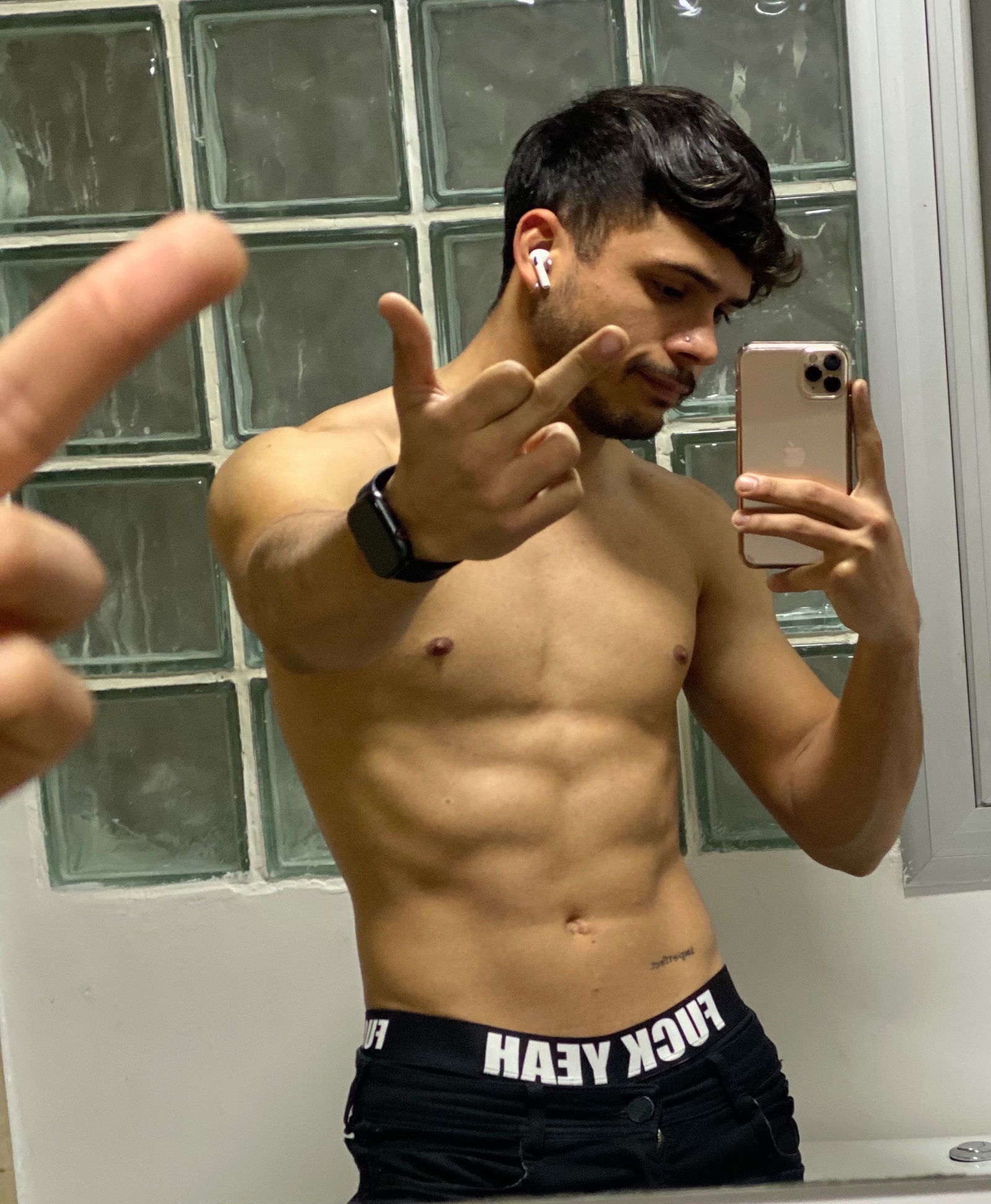 Mathew's avatar