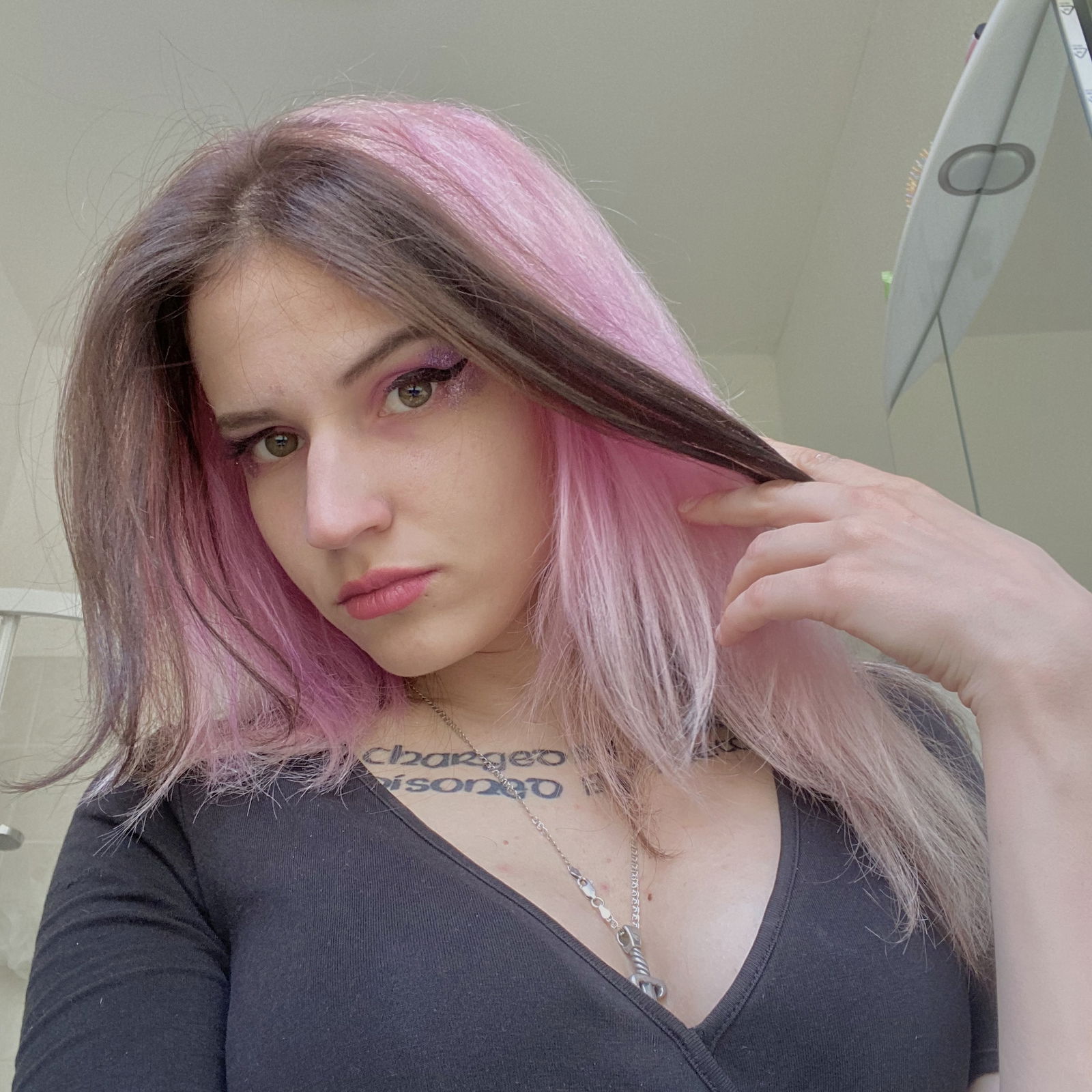 Kira_Bitch