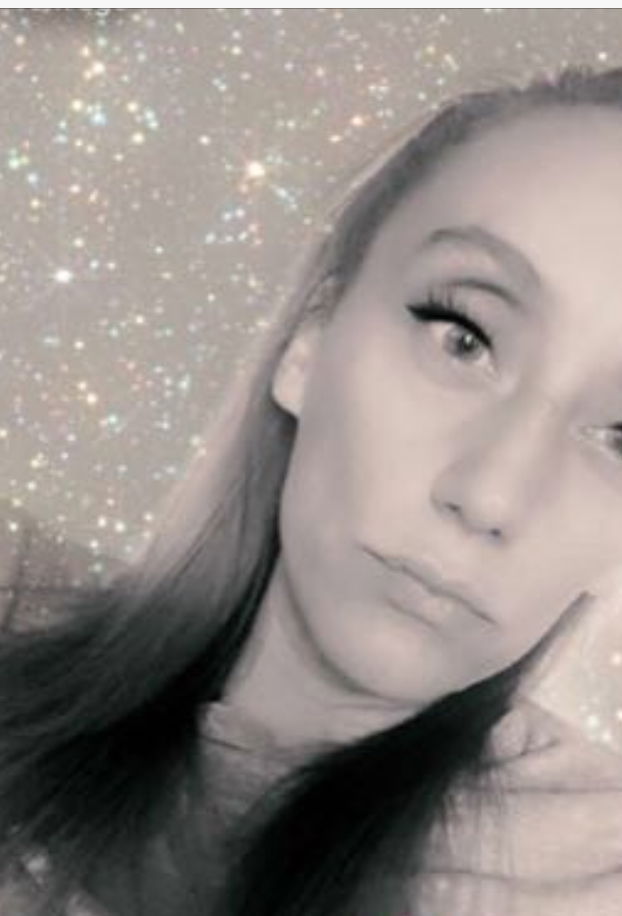 Laura louise's avatar