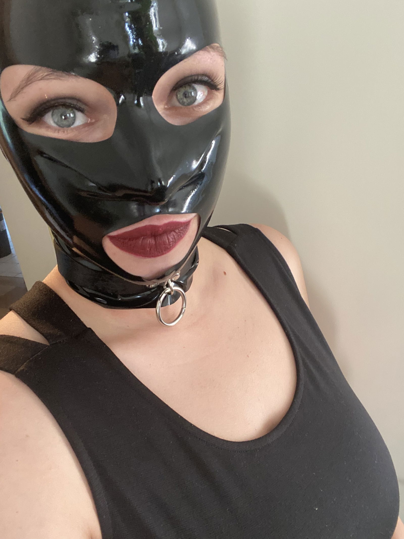 german.latex.girl♥'s avatar