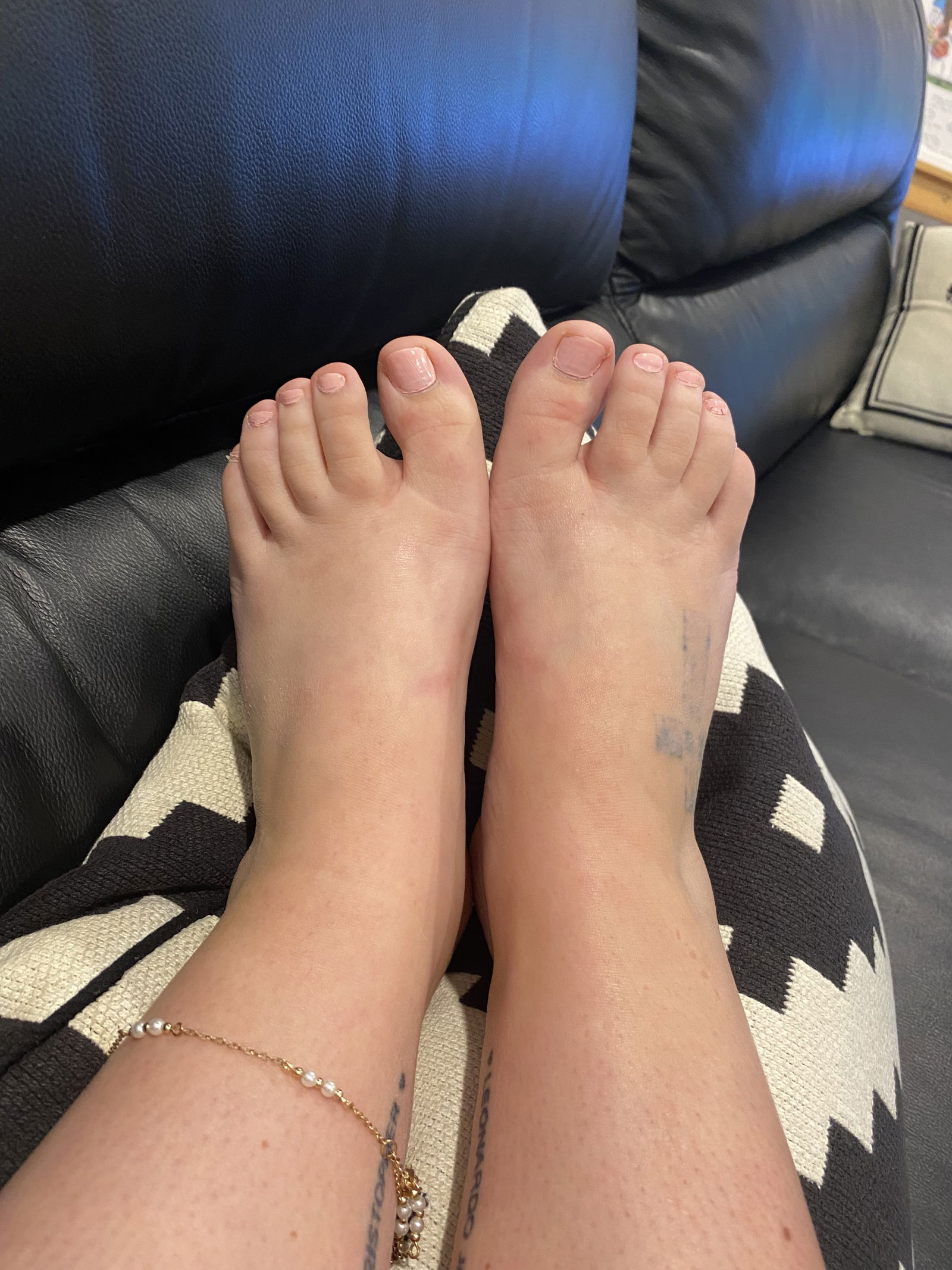 Heavenly Feet ❤️'s avatar