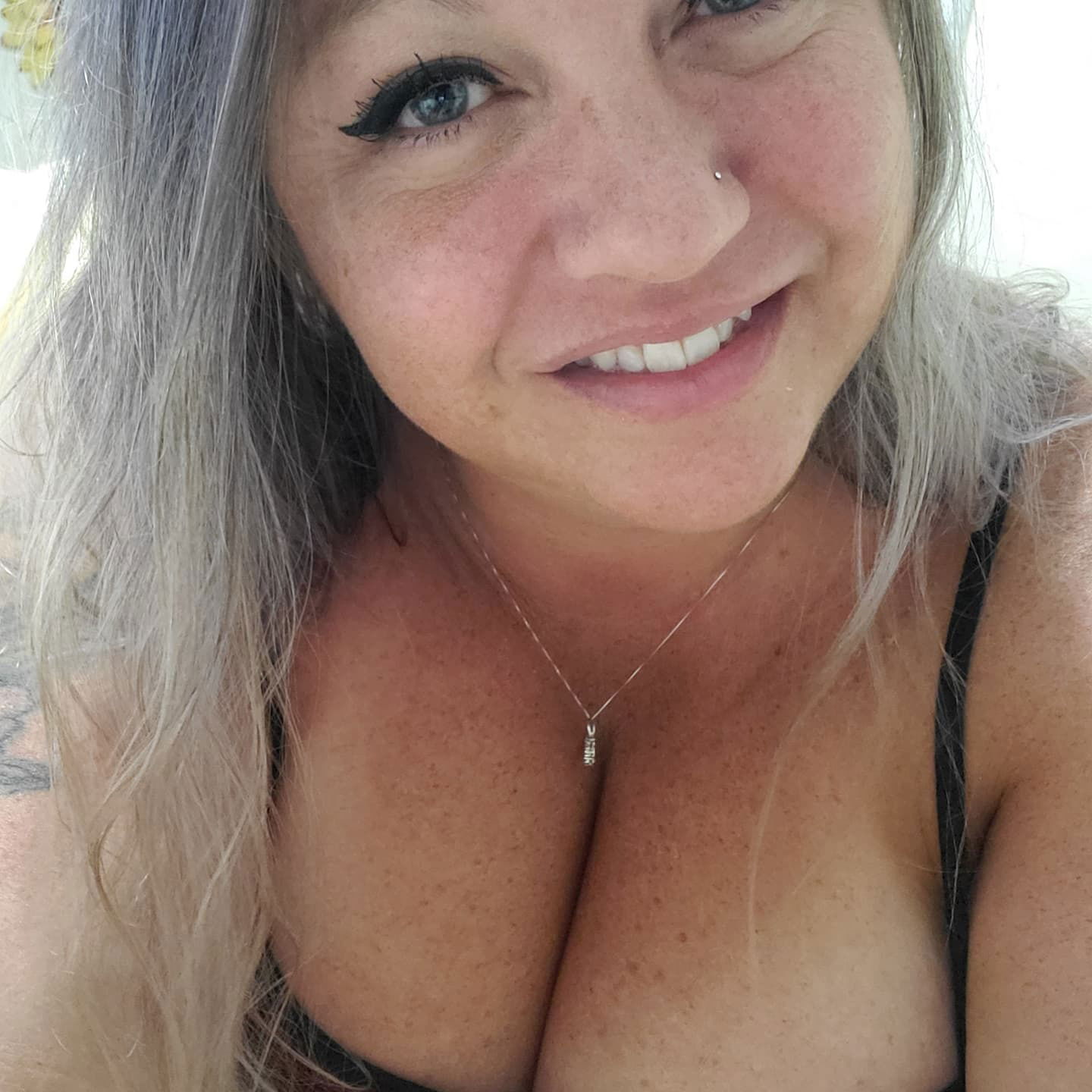 Miss Jenny's avatar