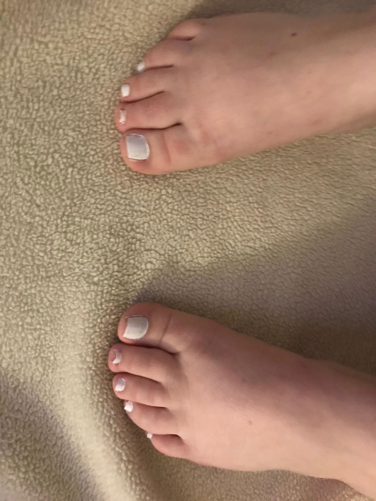 My Feet Want You's avatar
