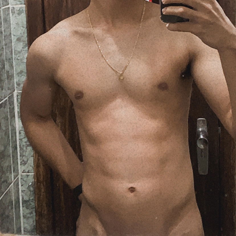 F Lucas's avatar