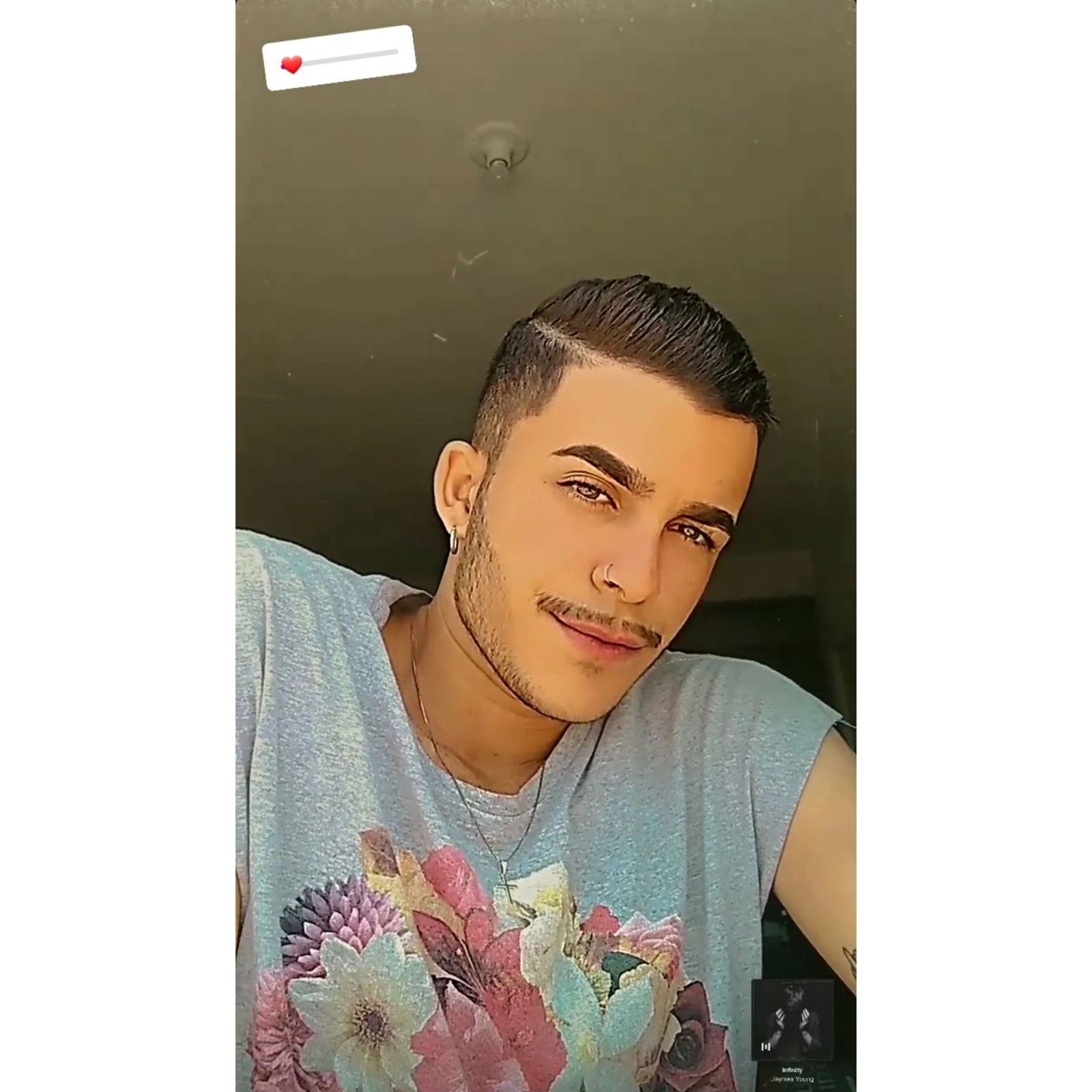 Jean Souza's avatar