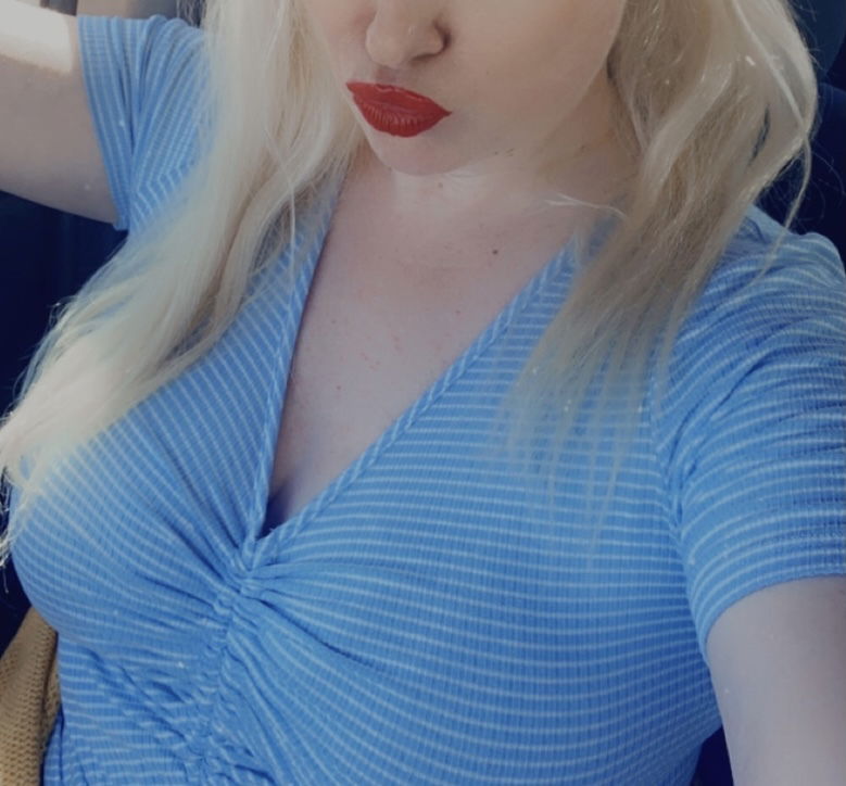 CarinaTatiana's avatar
